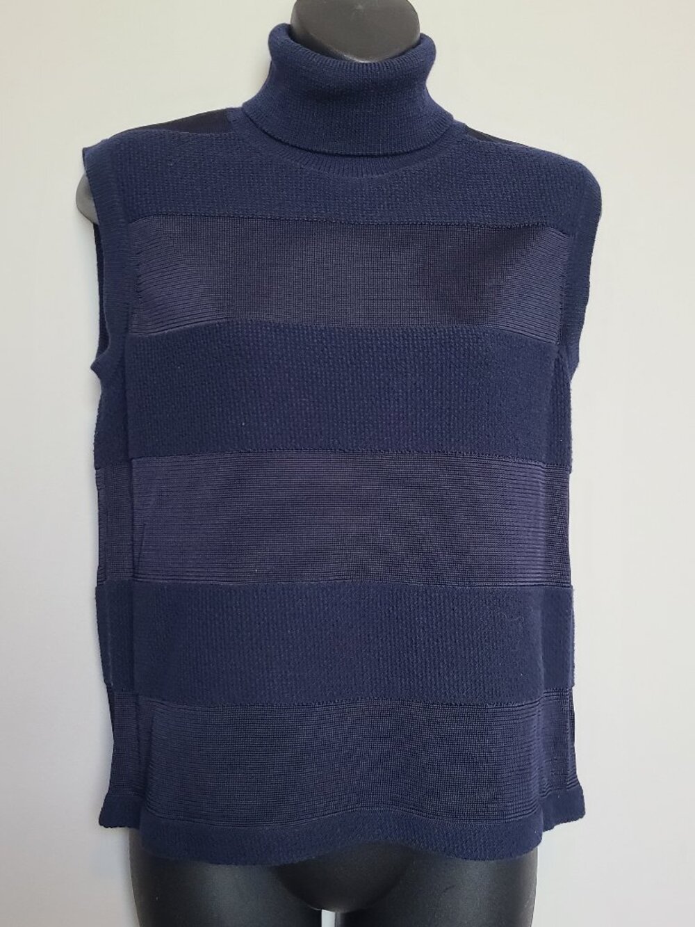 St John Medium Sleeveless Turtleneck Navy Blue Sheer Stripe